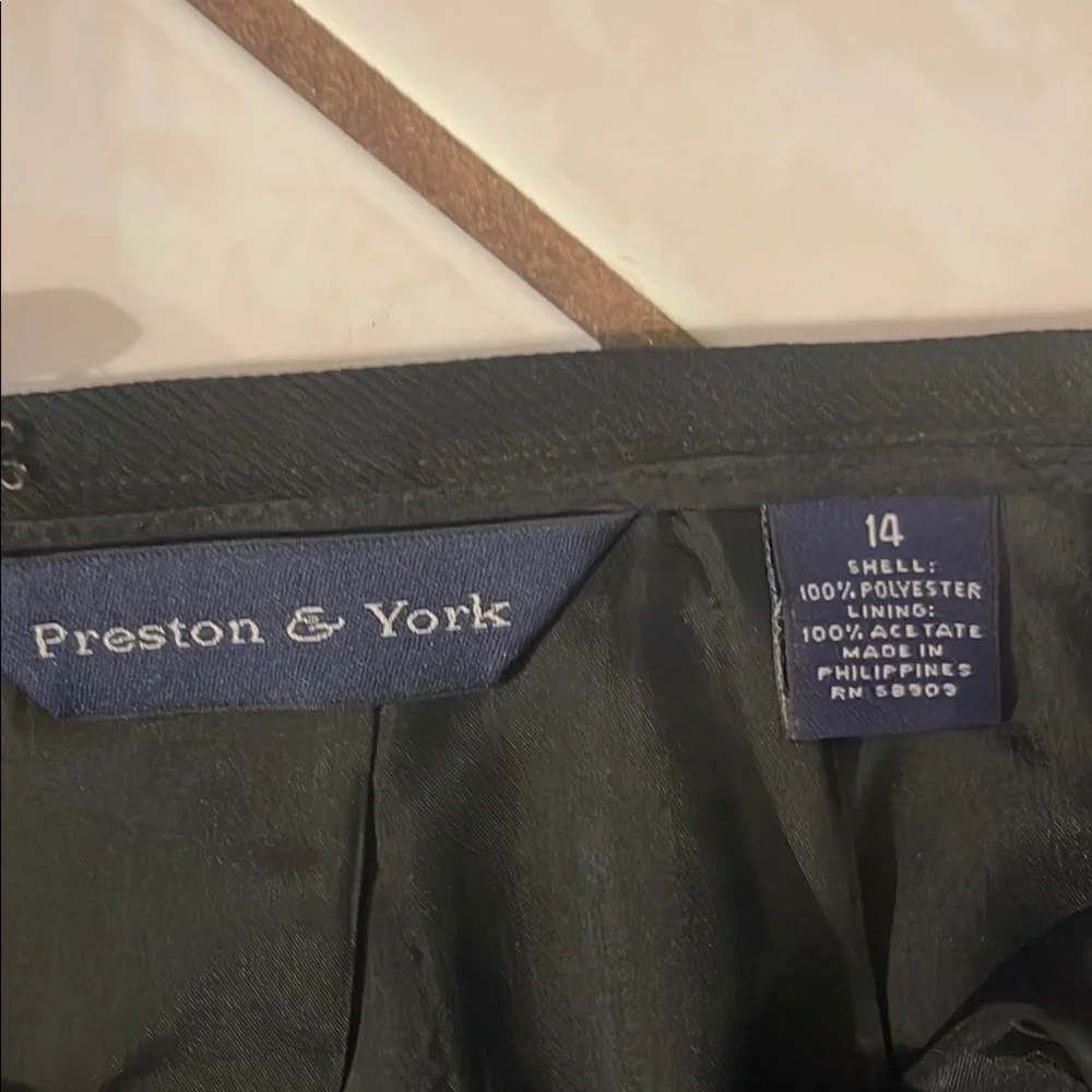 Preston & York Black Tailored Blazer with Skirt Suit Notched Lapel